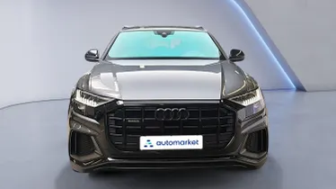 AUDI Q8 / E-Tron