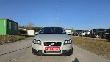 VOLVO C30