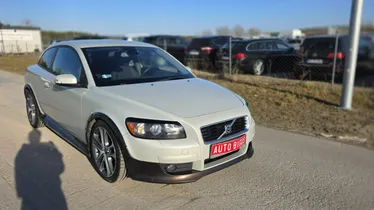 VOLVO C30