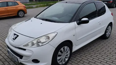 PEUGEOT 206+
