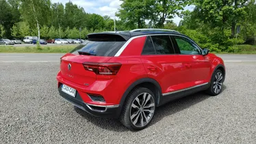 VOLKSWAGEN T-ROC