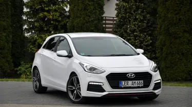 HYUNDAI i30