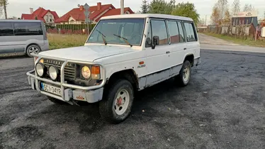 MITSUBISHI Pajero