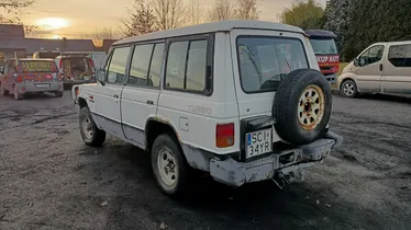 MITSUBISHI Pajero