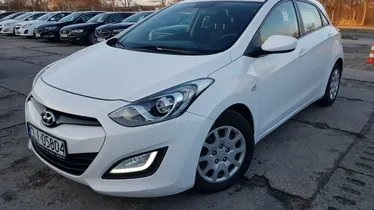 HYUNDAI i30
