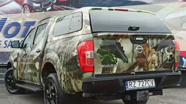 NISSAN Navara