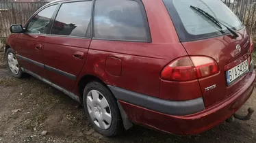 TOYOTA Avensis