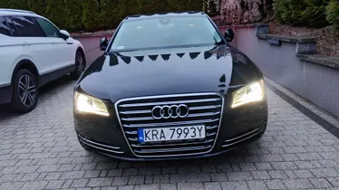 AUDI A8