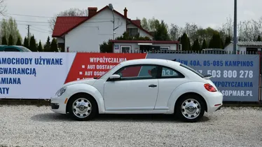 VOLKSWAGEN New Beetle
