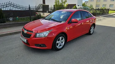 CHEVROLET Cruze
