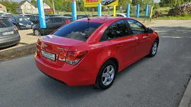 CHEVROLET Cruze