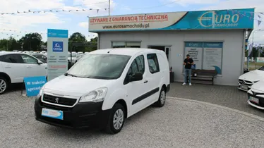 PEUGEOT Partner