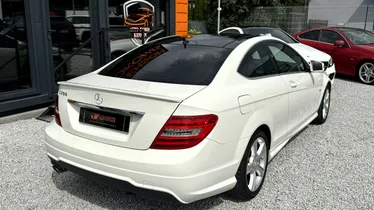 MERCEDES-BENZ C Klasa