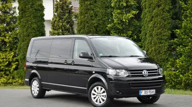 VOLKSWAGEN Multivan