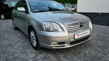 TOYOTA Avensis
