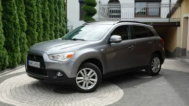 MITSUBISHI ASX