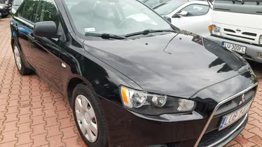 MITSUBISHI Lancer