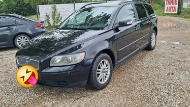 VOLVO V50