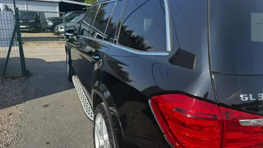 MERCEDES-BENZ GL