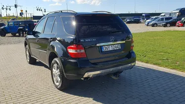 MERCEDES-BENZ ML