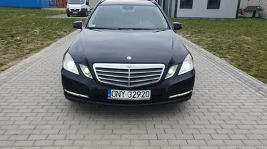 MERCEDES-BENZ E Klasa