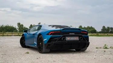 LAMBORGHINI Huracan