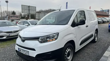 TOYOTA Proace City