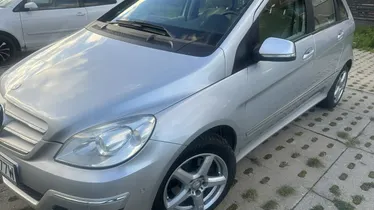 MERCEDES-BENZ B Klasa