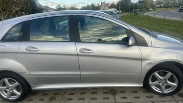 MERCEDES-BENZ B Klasa