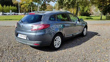 RENAULT Megane
