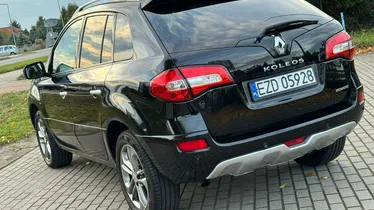 RENAULT Koleos