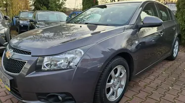 CHEVROLET Cruze