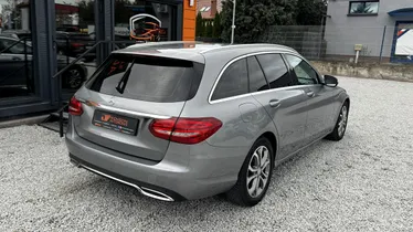 MERCEDES-BENZ C Klasa