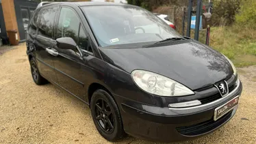 PEUGEOT 807