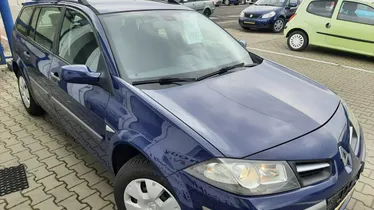 RENAULT Megane