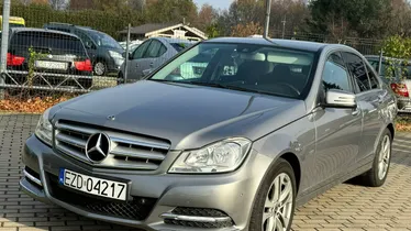 MERCEDES-BENZ C Klasa
