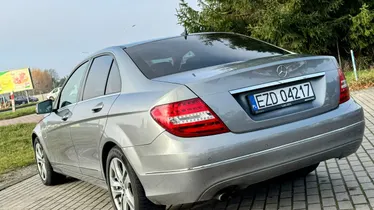 MERCEDES-BENZ C Klasa