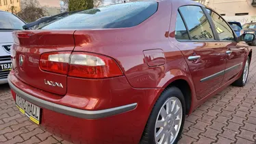 RENAULT Laguna