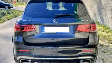 MERCEDES-BENZ GLC