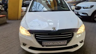 PEUGEOT 301