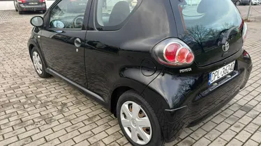 TOYOTA Aygo