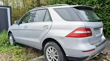 MERCEDES-BENZ ML