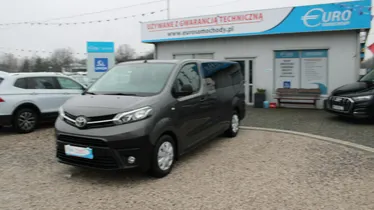 TOYOTA Proace