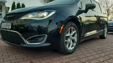 CHRYSLER Pacifica