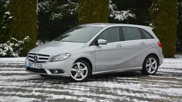 MERCEDES-BENZ B Klasa