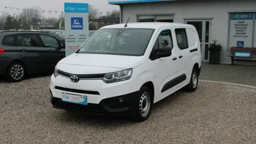 TOYOTA Proace City