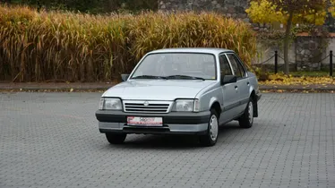 OPEL Ascona