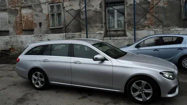 MERCEDES-BENZ E Klasa