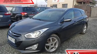 HYUNDAI i40