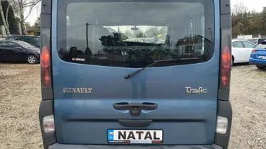 RENAULT Trafic